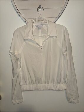 Athleta 1/4 zip windbreaker